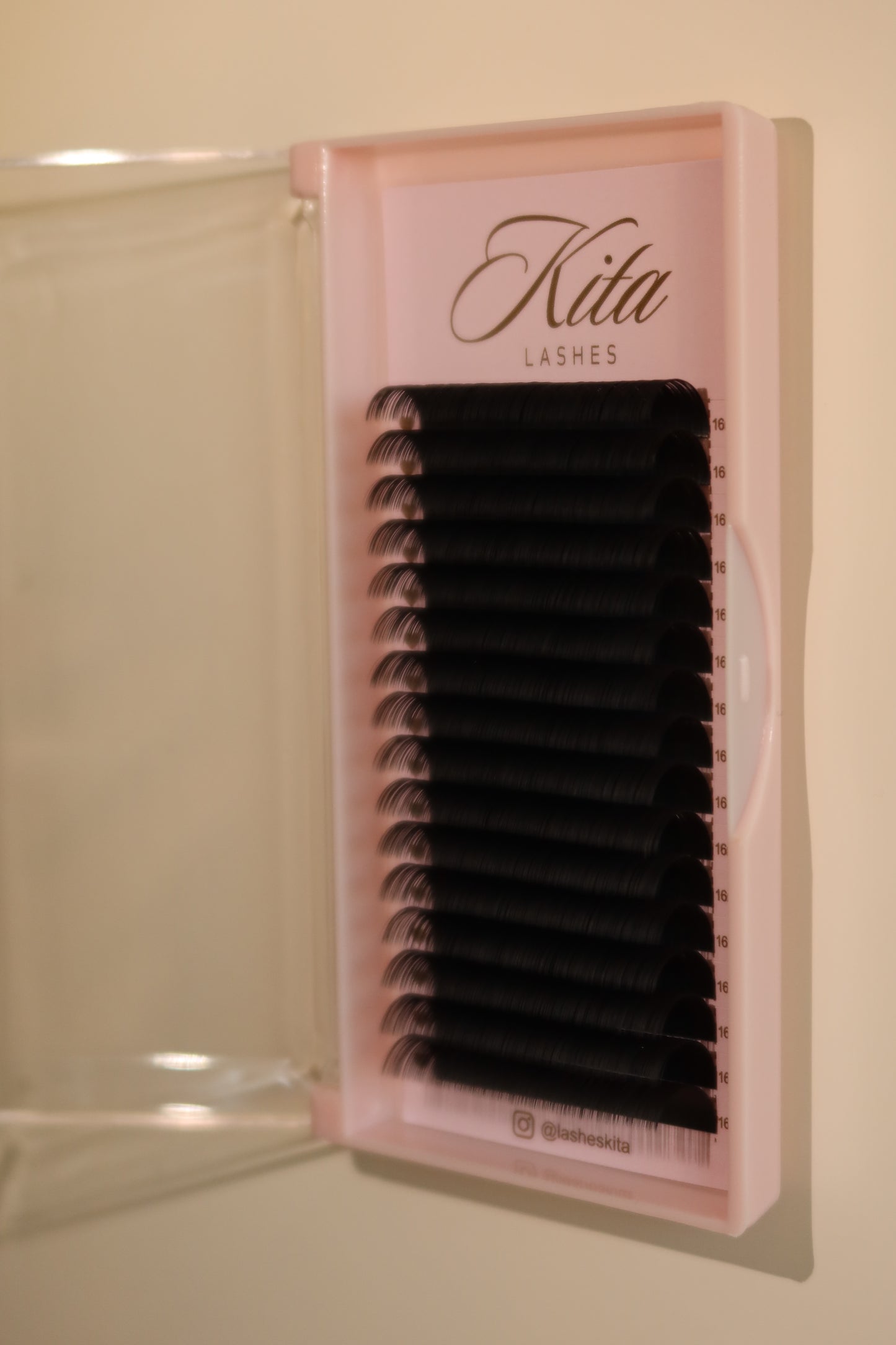 0.05 Cashmere Lashes - Single lengths trays