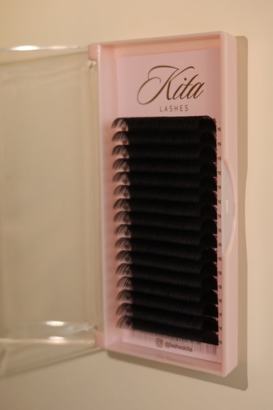 0.05 Cashmere Lashes - Single lengths trays